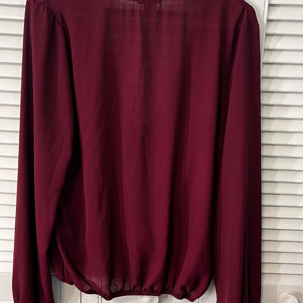 3 for $20 bundle any 3 items priced $15 and under and get them for $20🛍️🛍️🛍️ - Picture 4 of 5
